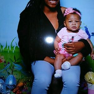 Meet your Posher, Kyerra